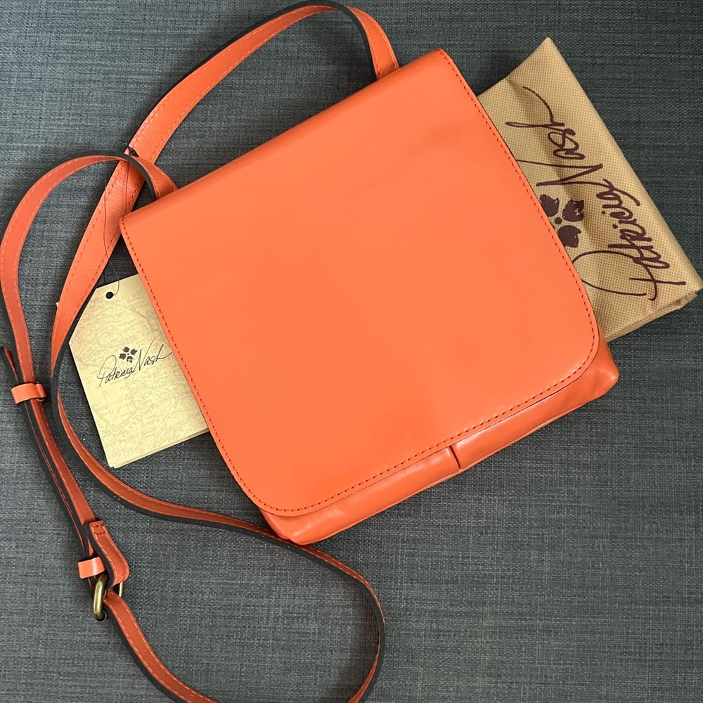 NWT PATRICIA NASH GRANADA CROSSBODY BAG LEATHER